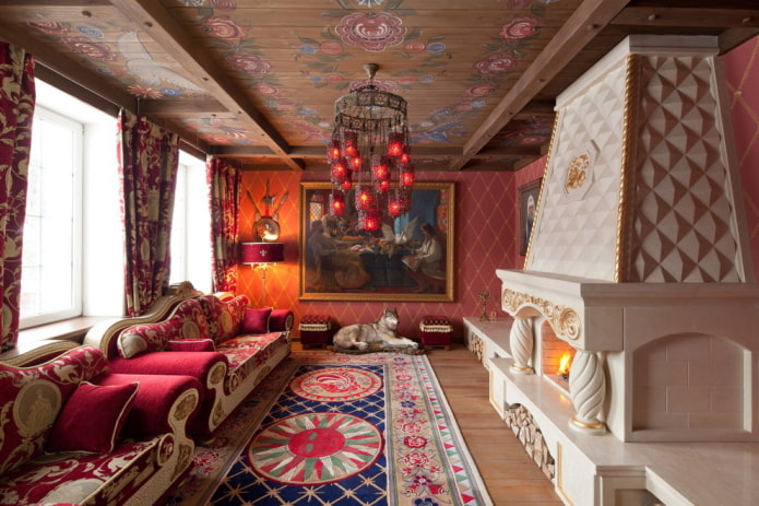 schilderij op het plafond in een houten huis