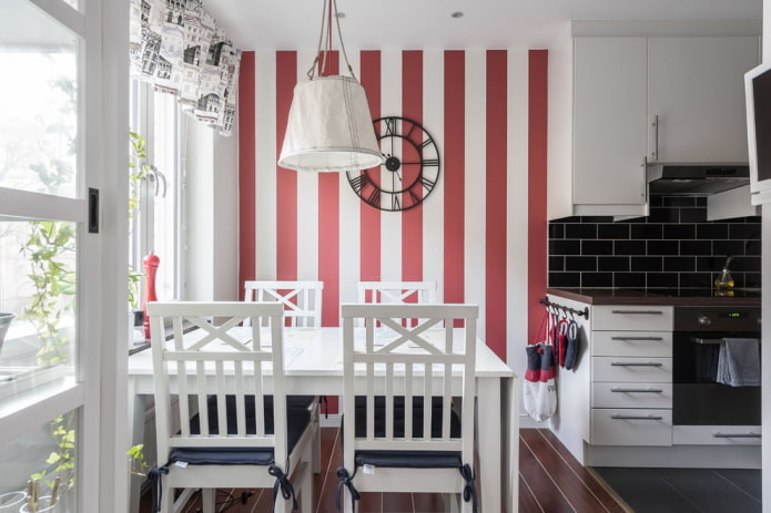 Verticale strepen op de muur
