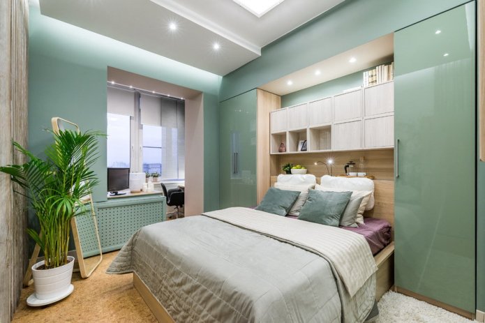 slaapkamer gecombineerd met een balkon