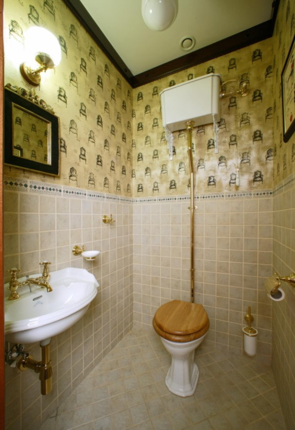 toilet in Engelse stijl