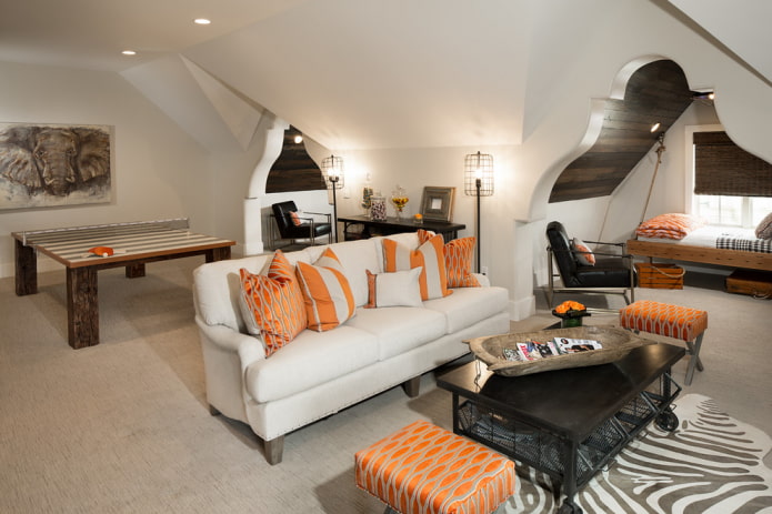 krullende bogen in het interieur van de woonkamer