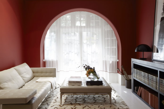 raamboog in het interieur van de woonkamer
