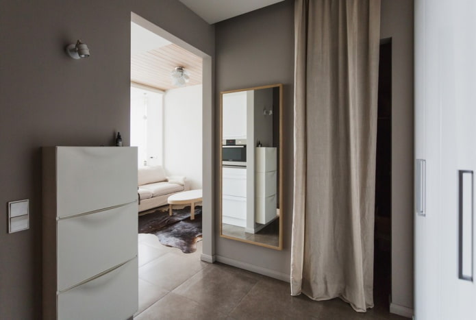 gipsplaatboog in het interieur van de hal