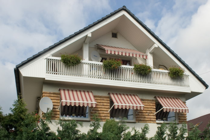 balkon met luifel in een priv?woningproject