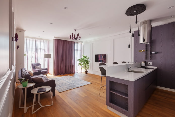 bar op twee niveaus in het interieur van de woonkamer