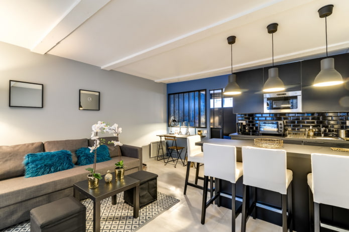 bar met verlichting in het interieur
