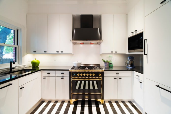 wit mat front in de keuken