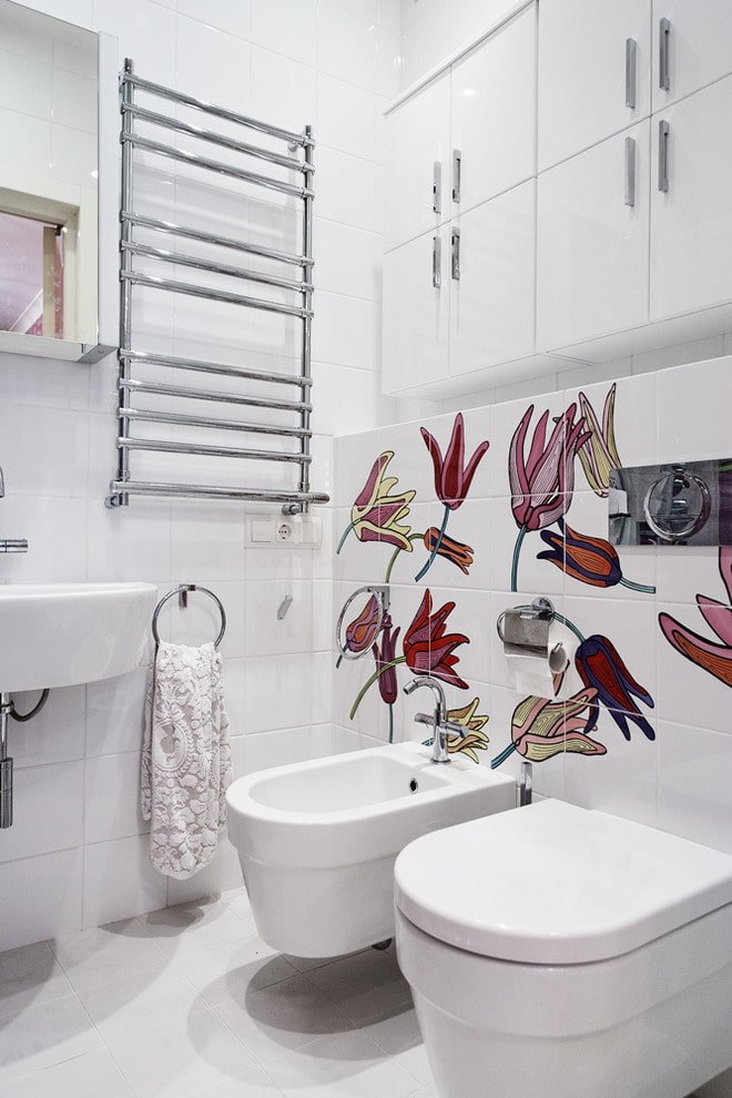 toilet interieurontwerp in witte tinten