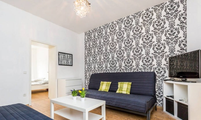 Zwart bloemenpatroon op wit behang
