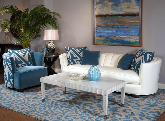 Witte en blauwe bank