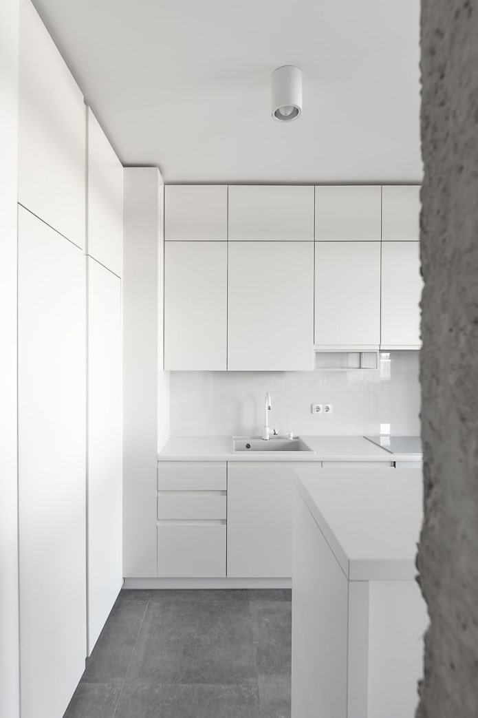 minimalistische witte keuken