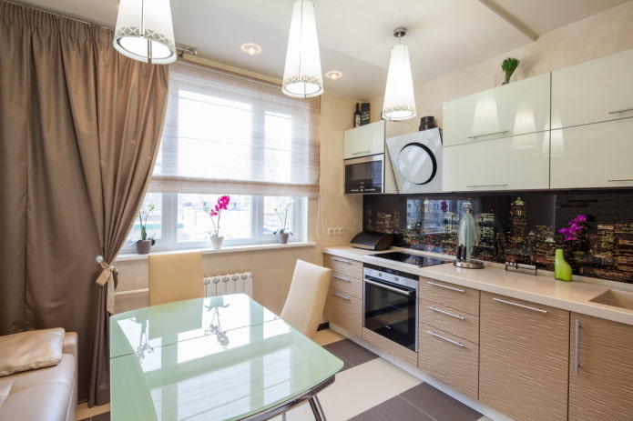 keukeninterieur in witte en beige tinten