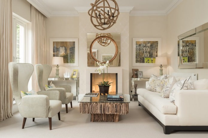 Beige gestreept behang in het interieur van de woonkamer