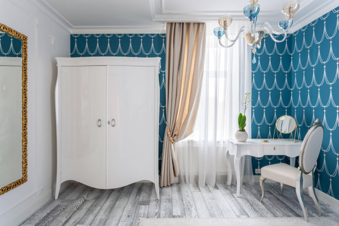 slaapkamer met bureau