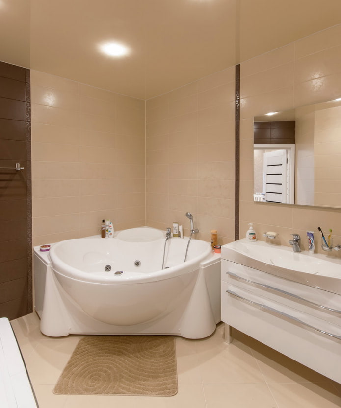beige badkamer