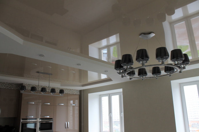 Plafond met twee niveaus