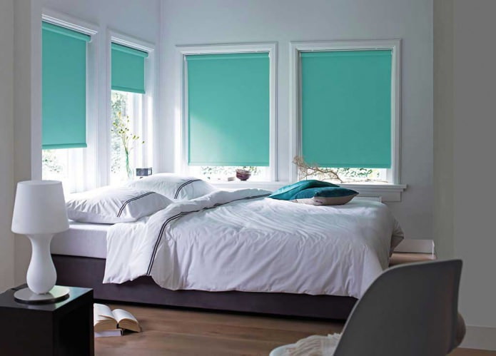 Turquoise rolgordijnen