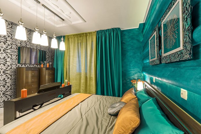 Gele en turquoise gordijnen