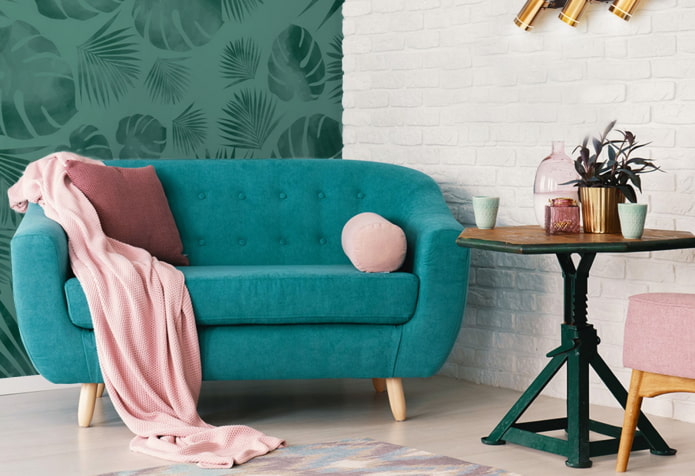 turquoise bank gecombineerd met een deken