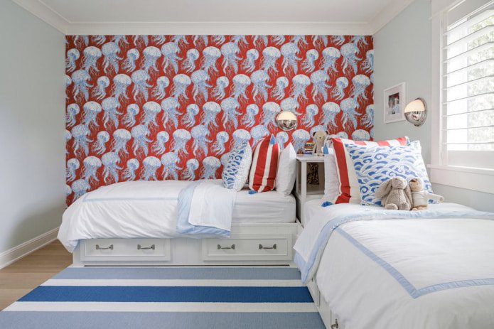bordeauxrood en blauw behang