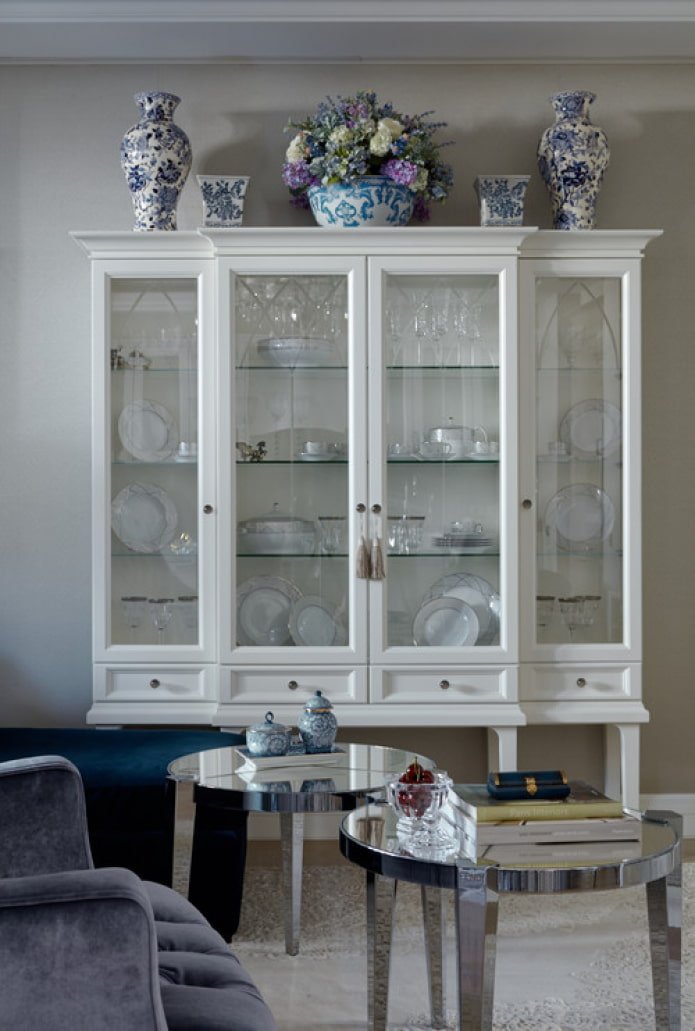 dressoir met glazen deuren