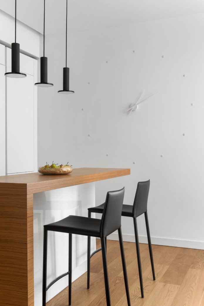 minimalistische klok in het interieur