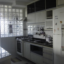 Hoe gebruik je glasblokken in een modern interieur?-4