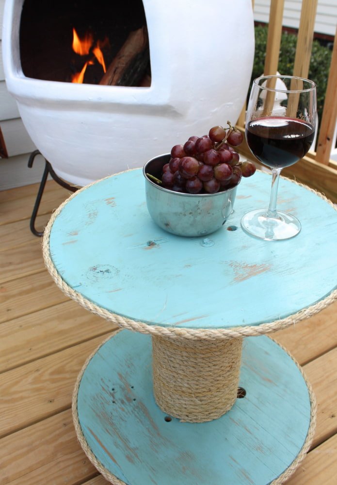 Spool Table in een maritieme stijl