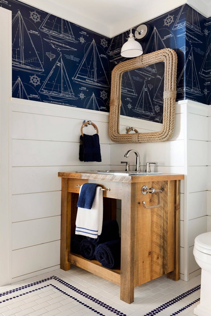 spiegelproductdecoratie in de badkamer
