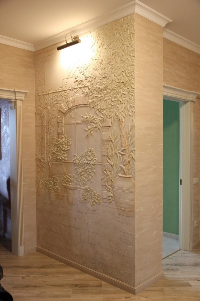decoratief pleisterwerk in het interieur