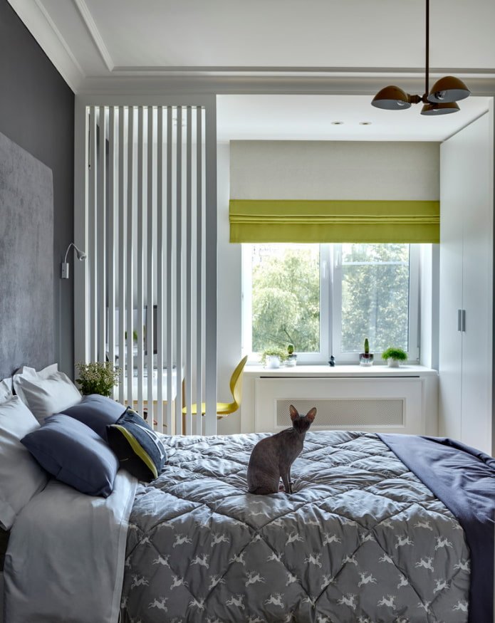 scheidingswand in het interieur van de slaapkamer