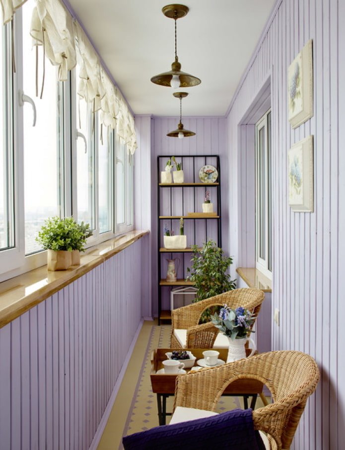 balkon in Proven?aalse stijl