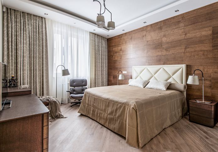 laminaat op de muur in de slaapkamer