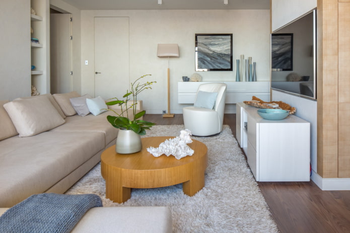 houten koffietafel in het interieur