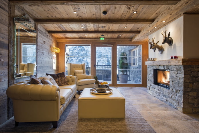 houten plafond in chaletstijl