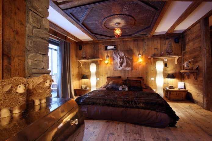 houten plafond in chaletstijl