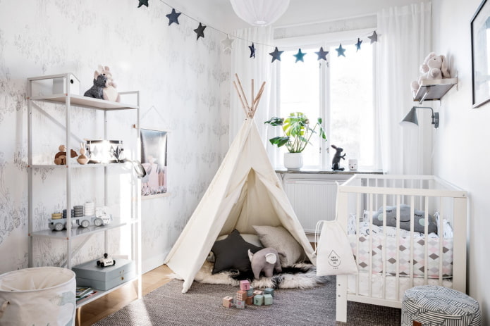 decoratie en textiel in het interieur van de babykamer