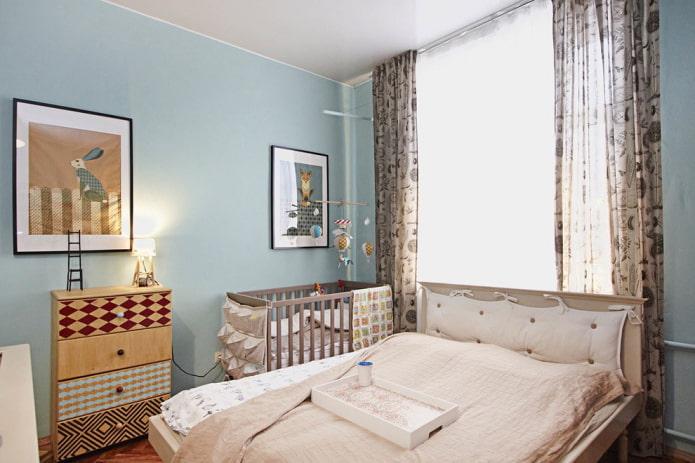 kinderkamerontwerp in de kamer van de ouders