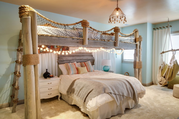interieur van een tienerslaapkamer in maritieme stijl