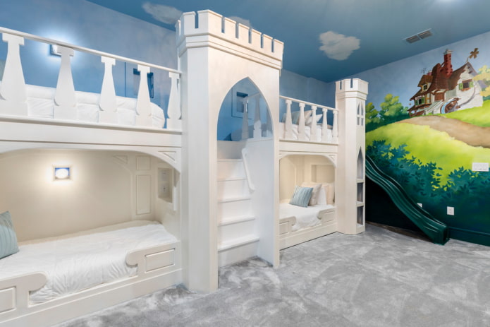 stapelbed-kasteel in de kinderkamer