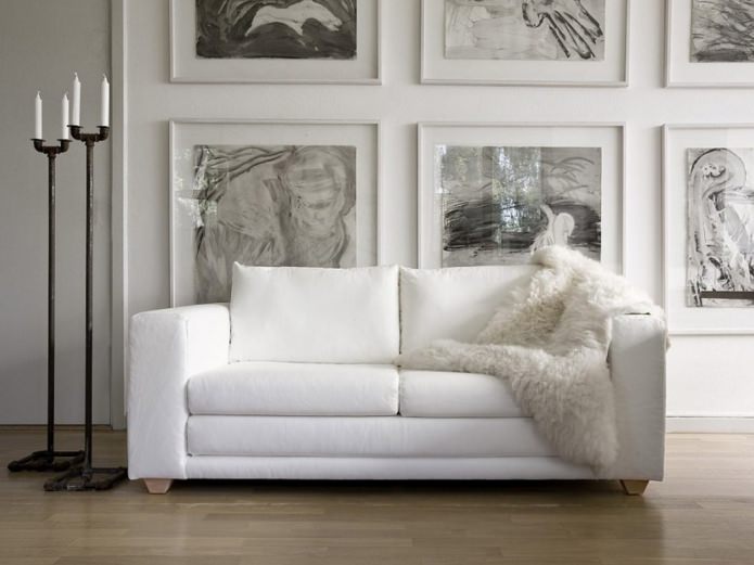 Foto van een Eurobook-bank in het interieur