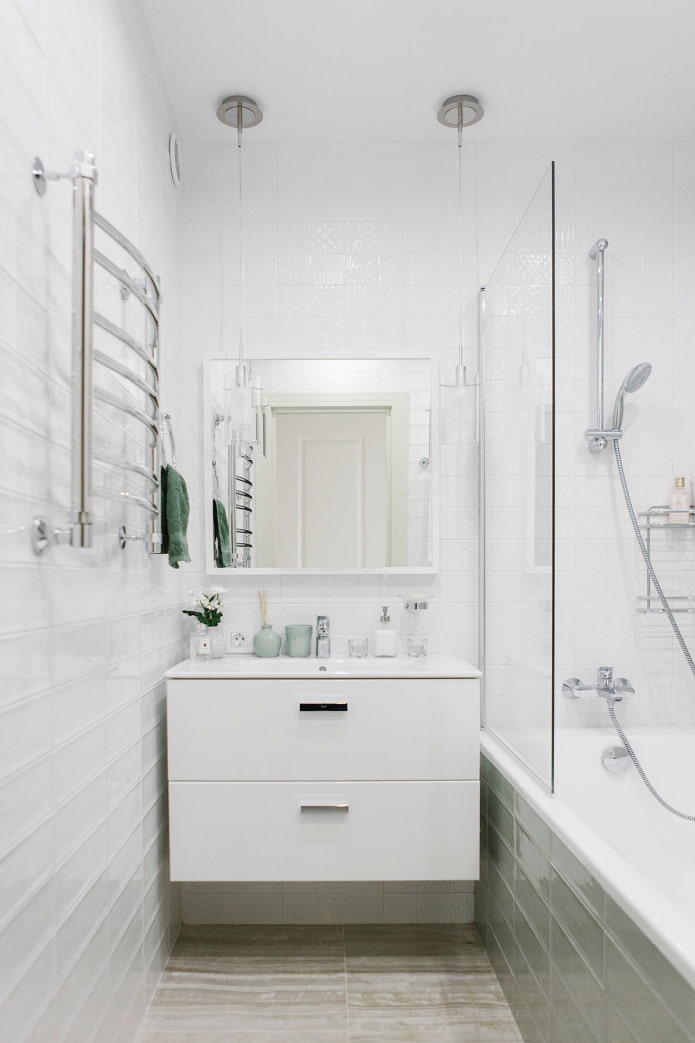 Witte badkamer