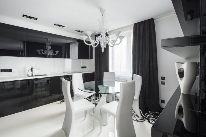 zwart-wit in het keukeninterieur