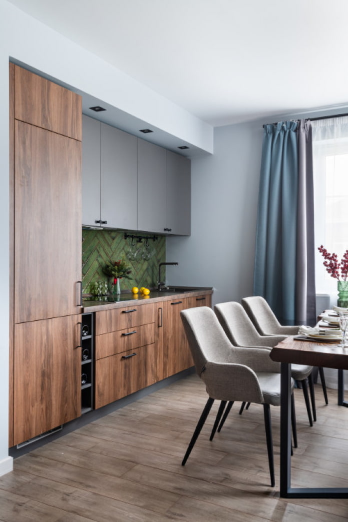 houten gevels op kasten