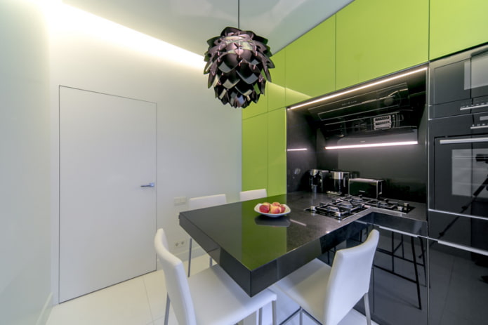 groene en zwarte glanzende keuken