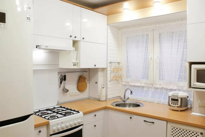 keukeninterieur van 6 vierkante meter