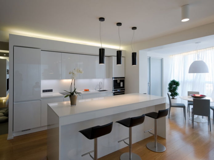 ontwerp van een keuken gecombineerd met een loggia in een loftstijl minimalisme