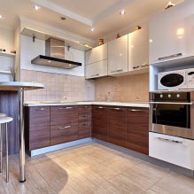 Keukenontwerp met bar: 60 moderne foto's van het interieur -7