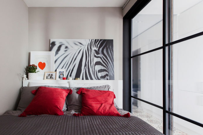 slaapkamerontwerp in het interieur van een appartement van 35 vierkante meter