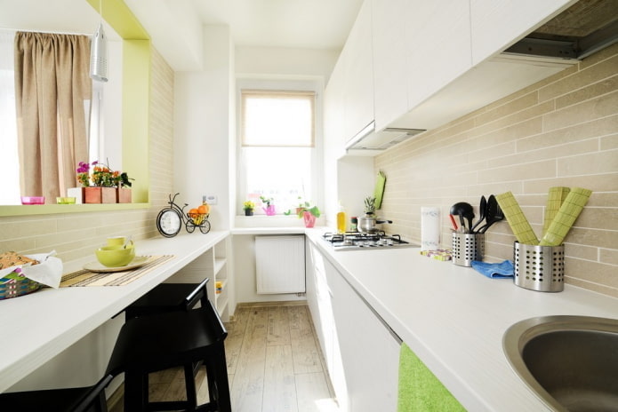 keukenontwerp in het interieur van een appartement van 40 vierkante meter